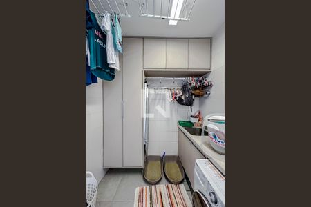 Apartamento à venda com 126m², 3 quartos e 2 vagasÁrea de Serviço