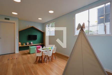 Apartamento para alugar com 38m², 2 quartos e sem vagaÁrea comum - Brinquedoteca