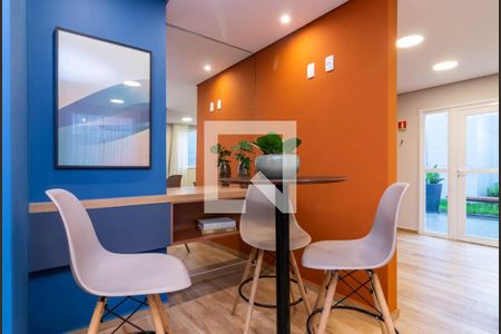 Apartamento para alugar com 38m², 2 quartos e sem vagaÁrea comum - Salão de festas