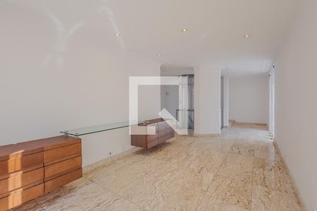 Sala 2 de casa para alugar com 4 quartos, 500m² em Vila Ida, São Paulo