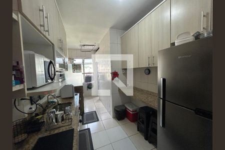 Apartamento à venda com 85m², 2 quartos e 1 vagaCozinha