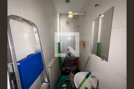 Apartamento à venda com 85m², 2 quartos e 1 vagaBanheiro de serviço