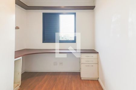 Apartamento à venda com 74m², 3 quartos e 1 vagaQuarto 2