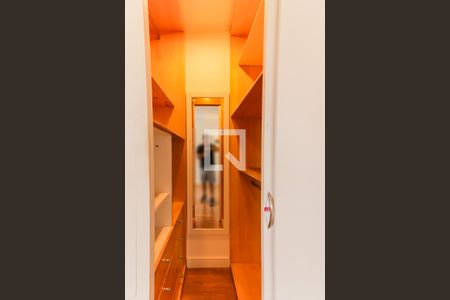 Apartamento à venda com 74m², 3 quartos e 1 vagaQuarto 3 Suite Closet