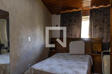 Casa à venda com 300m², 4 quartos e 2 vagasSuíte 2