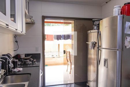 Casa à venda com 300m², 4 quartos e 2 vagasCozinha