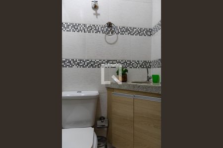 Casa à venda com 300m², 4 quartos e 2 vagasBanheiro da Suíte 2