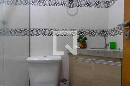 Casa à venda com 300m², 4 quartos e 2 vagasBanheiro da Suíte 2