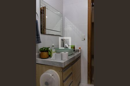 Casa à venda com 300m², 4 quartos e 2 vagasBanheiro Social