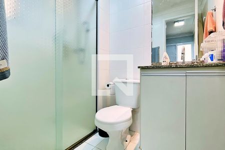 Apartamento à venda com 75m², 3 quartos e 2 vagas Apartamento à venda com 75m², 3 quartos e 2 vagasBanheiro da Suíte