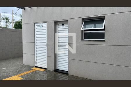 Apartamento para alugar com 43m², 2 quartos e 1 vaga Apartamento para alugar com 43m², 2 quartos e 1 vagaChurrasqueira - Banheiro