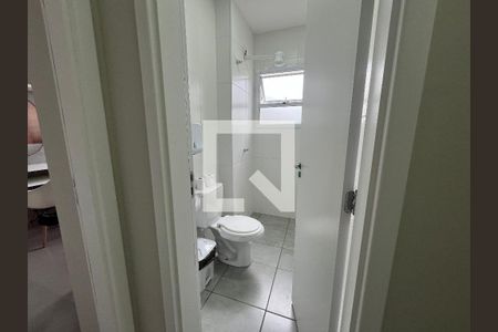 Apartamento para alugar com 43m², 2 quartos e 1 vagaBanheiro do espaço