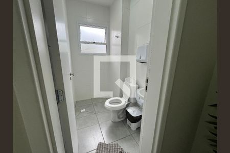 Apartamento para alugar com 43m², 2 quartos e 1 vagaBanheiro da sala