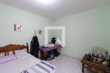 Casa à venda com 505m², 5 quartos e 4 vagas Casa à venda com 505m², 5 quartos e 4 vagasQuarto 1