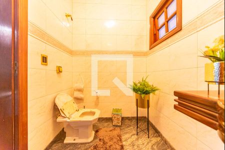 Lavabo de casa para alugar com 4 quartos, 338m² em Vila Pires, Santo André