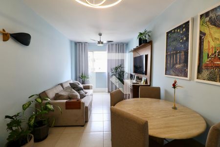 Sala de apartamento para alugar com 2 quartos, 85m² em Centro, Guarujá