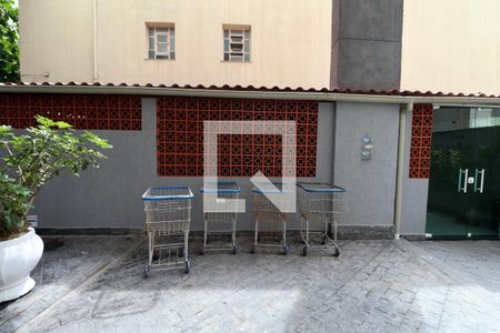 Apartamento para alugar com 85m², 2 quartos e 1 vagaÁrea comum - Churrasqueira