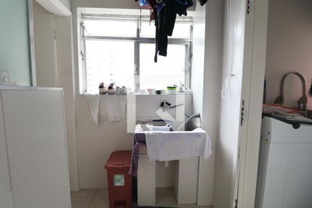 Apartamento para alugar com 85m², 2 quartos e 1 vagaÁrea de Serviço