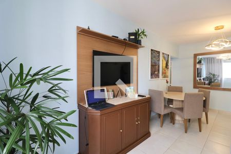 Sala de apartamento para alugar com 2 quartos, 85m² em Centro, Guarujá