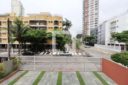 Apartamento para alugar com 75m², 2 quartos e 3 vagasVista