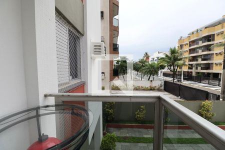 Apartamento para alugar com 75m², 2 quartos e 3 vagasVaranda