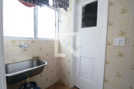 Apartamento para alugar com 75m², 2 quartos e 3 vagasÁrea de Serviço