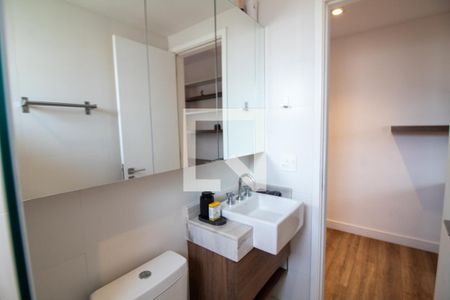 Apartamento à venda com 69m², 2 quartos e 1 vagaBanheiro da Suíte