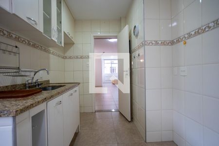 Apartamento à venda com 88m², 2 quartos e 1 vagaCozinha