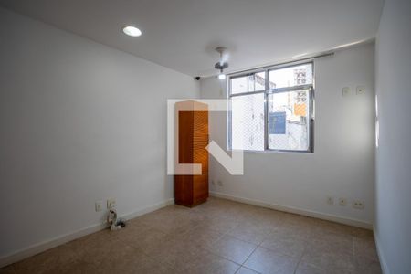 Apartamento à venda com 88m², 2 quartos e 1 vagaQuarto 2