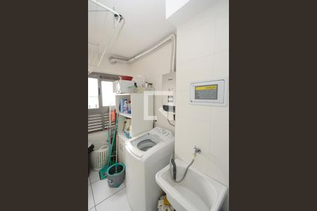 Apartamento à venda com 61m², 2 quartos e 1 vagaÁrea de Serviço