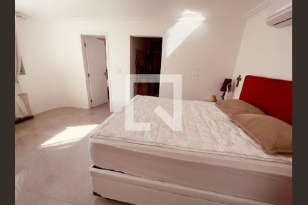 Apartamento à venda com 144m², 2 quartos e 2 vagas Apartamento à venda com 144m², 2 quartos e 2 vagasQuarto