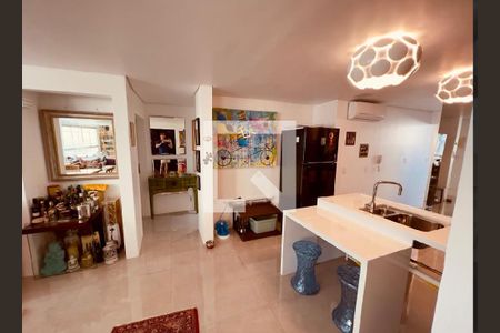 Apartamento à venda com 144m², 2 quartos e 2 vagas Apartamento à venda com 144m², 2 quartos e 2 vagasSala