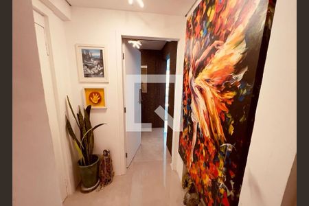 Apartamento à venda com 144m², 2 quartos e 2 vagas Apartamento à venda com 144m², 2 quartos e 2 vagasCorredor