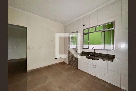 Casa para alugar com 45m², 1 quarto e sem vaga Casa para alugar com 45m², 1 quarto e sem vagaCozinha