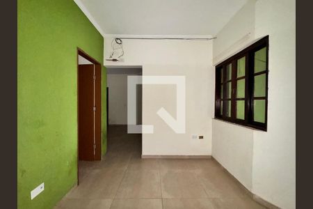 Casa para alugar com 45m², 1 quarto e sem vaga Casa para alugar com 45m², 1 quarto e sem vagaSala