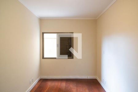 Apartamento para alugar com 74m², 2 quartos e 1 vagaQuarto
