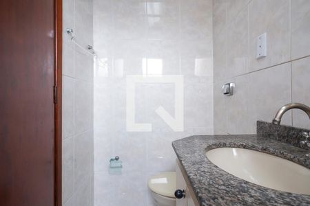 Apartamento para alugar com 74m², 2 quartos e 1 vagaBanheiro