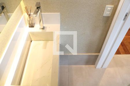 Apartamento para alugar com 180m², 3 quartos e 4 vagasLavabo