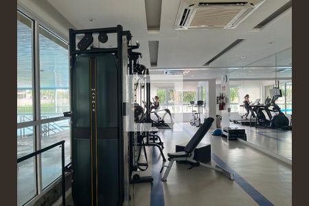Apartamento para alugar com 180m², 3 quartos e 4 vagas Apartamento para alugar com 180m², 3 quartos e 4 vagasÁrea comum - Academia