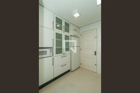 Apartamento à venda com 190m², 2 quartos e 2 vagasCozinha