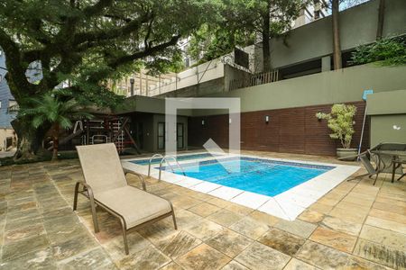Apartamento à venda com 190m², 2 quartos e 2 vagasÁrea comum - Piscina