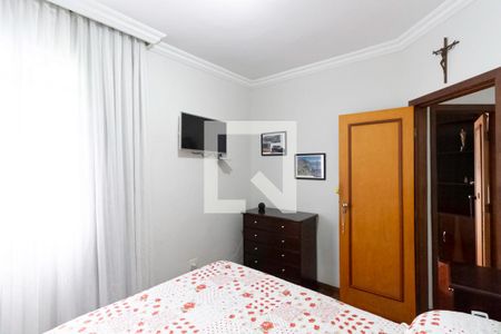 Apartamento à venda com 68m², 3 quartos e 2 vagasQuarto 2