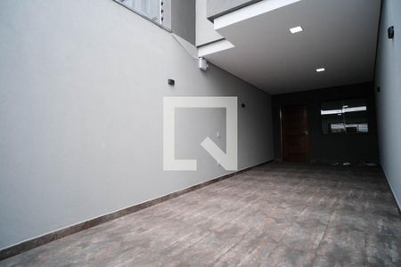 Casa à venda com 143m², 3 quartos e 2 vagas Casa à venda com 143m², 3 quartos e 2 vagasGaragem
