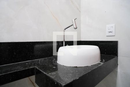 Casa à venda com 143m², 3 quartos e 2 vagas Casa à venda com 143m², 3 quartos e 2 vagasQuarto 2