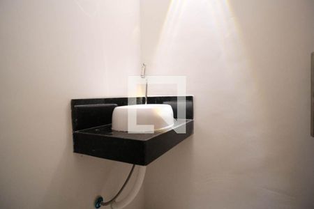 Casa à venda com 143m², 3 quartos e 2 vagas Casa à venda com 143m², 3 quartos e 2 vagasLavabo