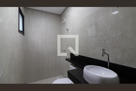 Casa à venda com 140m², 3 quartos e 2 vagas Casa à venda com 140m², 3 quartos e 2 vagasBanheiro da Suíte 2