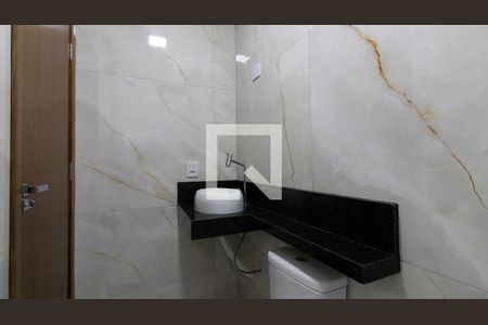 Casa à venda com 140m², 3 quartos e 2 vagas Casa à venda com 140m², 3 quartos e 2 vagasBanheiro da Suíte 1