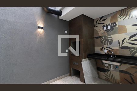 Casa à venda com 140m², 3 quartos e 2 vagas Casa à venda com 140m², 3 quartos e 2 vagasChurrasqueira