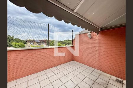 Casa de condomínio à venda com 215m², 3 quartos e 2 vagasSuíte 3 - Varanda