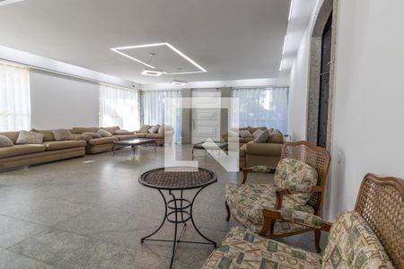 Casa de condomínio à venda com 215m², 3 quartos e 2 vagasÁrea comum